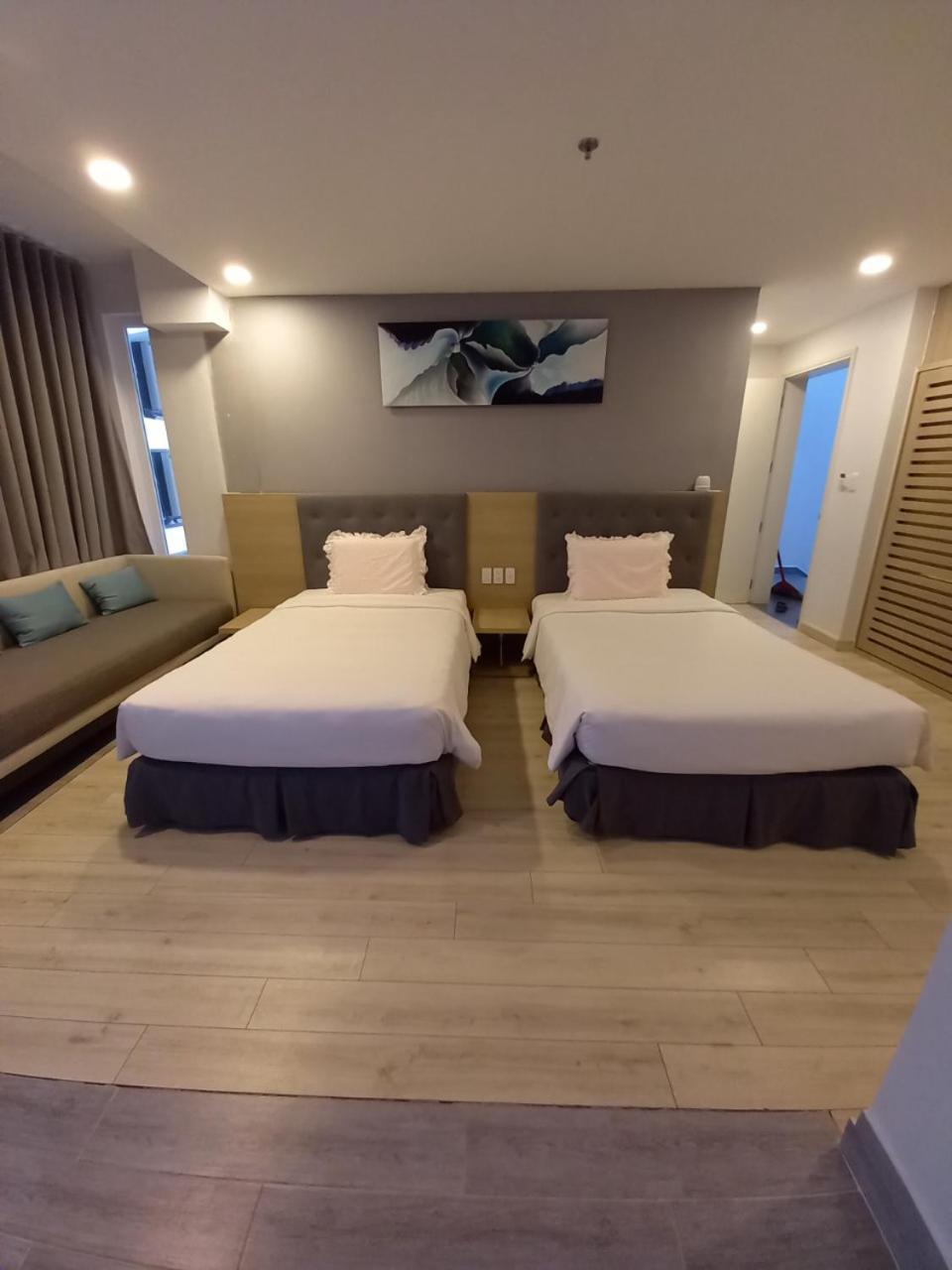 Khach San - Resort Oceanami - 롱하이 외부 사진