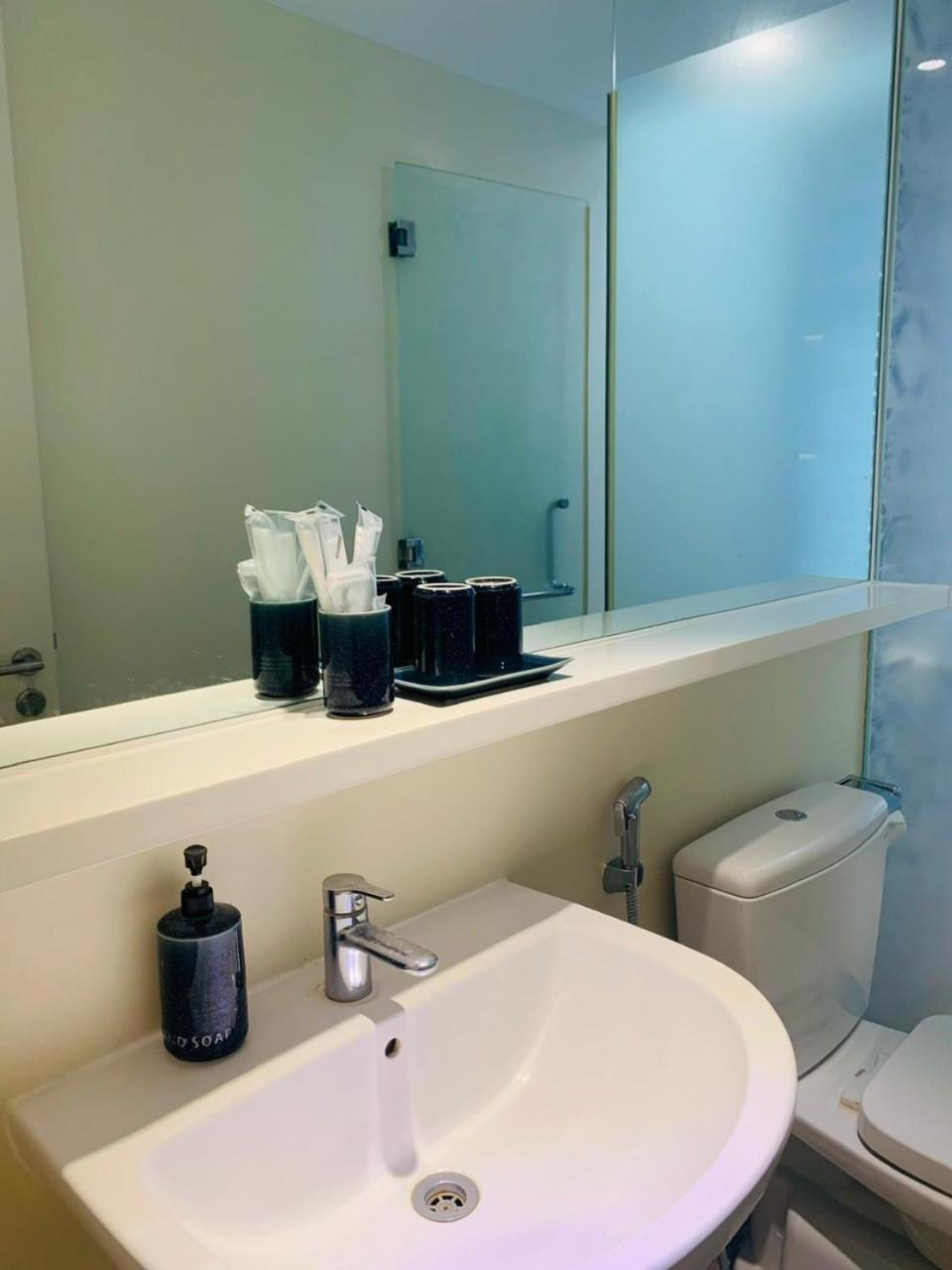 Khach San - Resort Oceanami - 롱하이 외부 사진