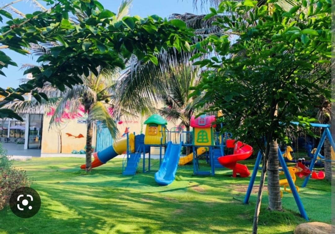 Khach San - Resort Oceanami - 롱하이 외부 사진